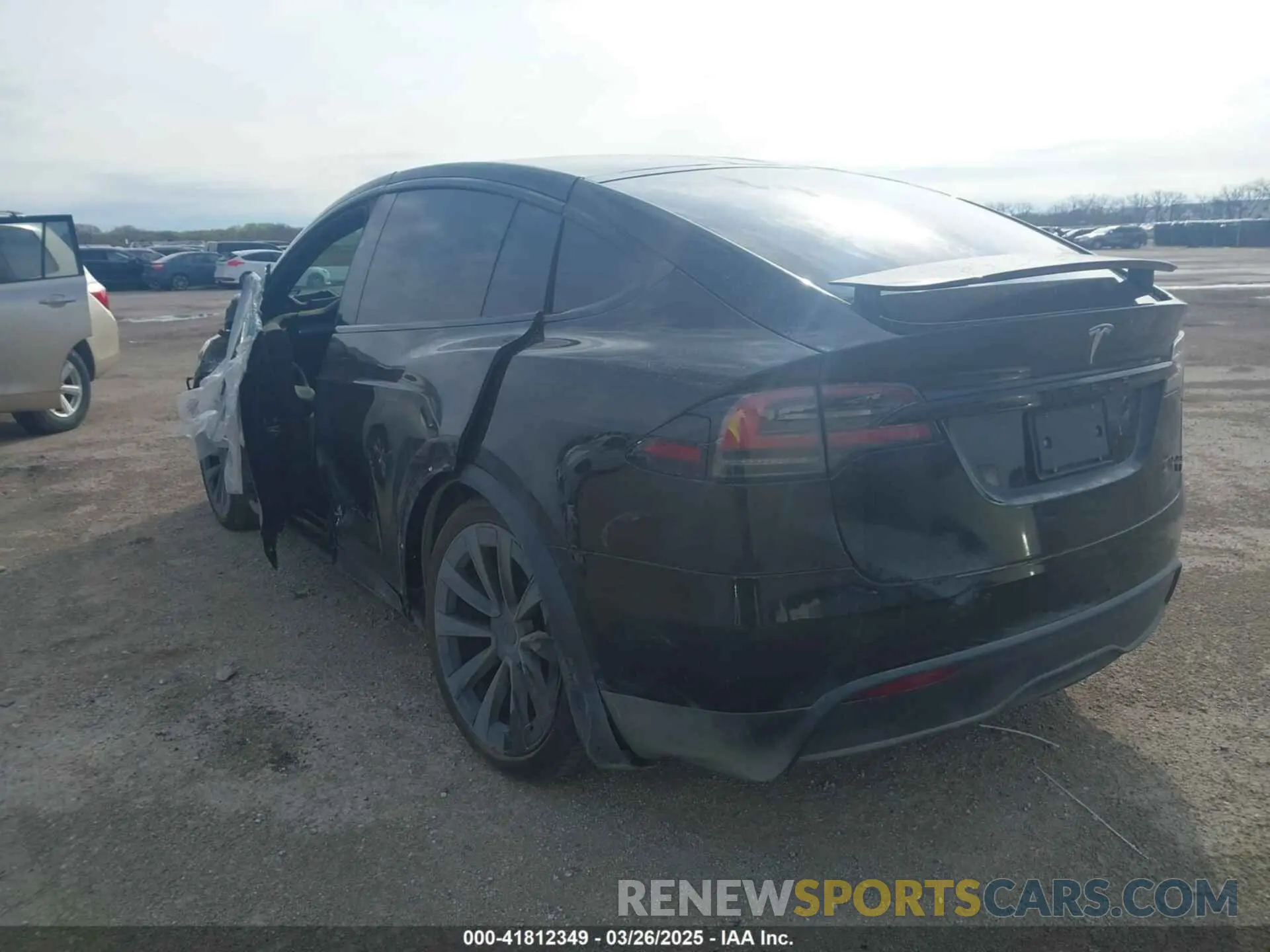 3 Photograph of a damaged car 7SAXCBE68PF376183 TESLA MODEL X 2023