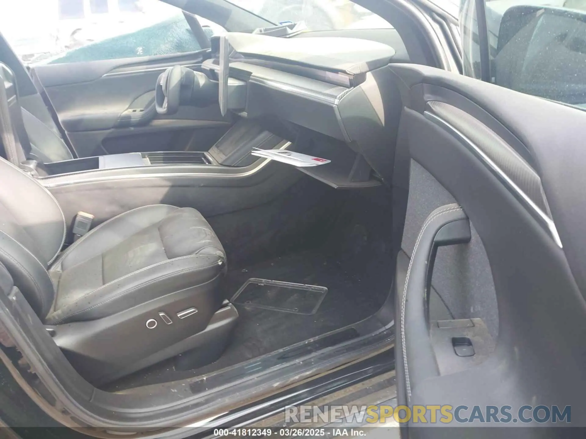 5 Photograph of a damaged car 7SAXCBE68PF376183 TESLA MODEL X 2023