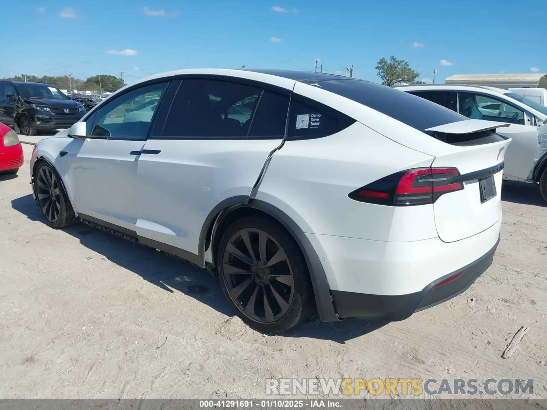 3 Фотография поврежденного автомобиля 7SAXCDE50PF381719 TESLA MODEL X 2023