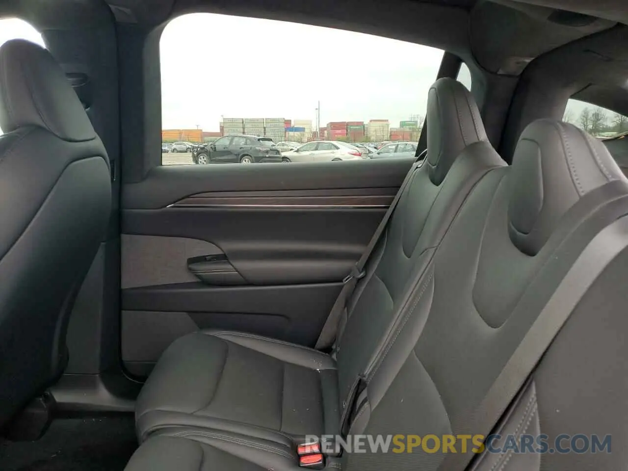 11 Photograph of a damaged car 7SAXCDE51PF415778 TESLA MODEL X 2023