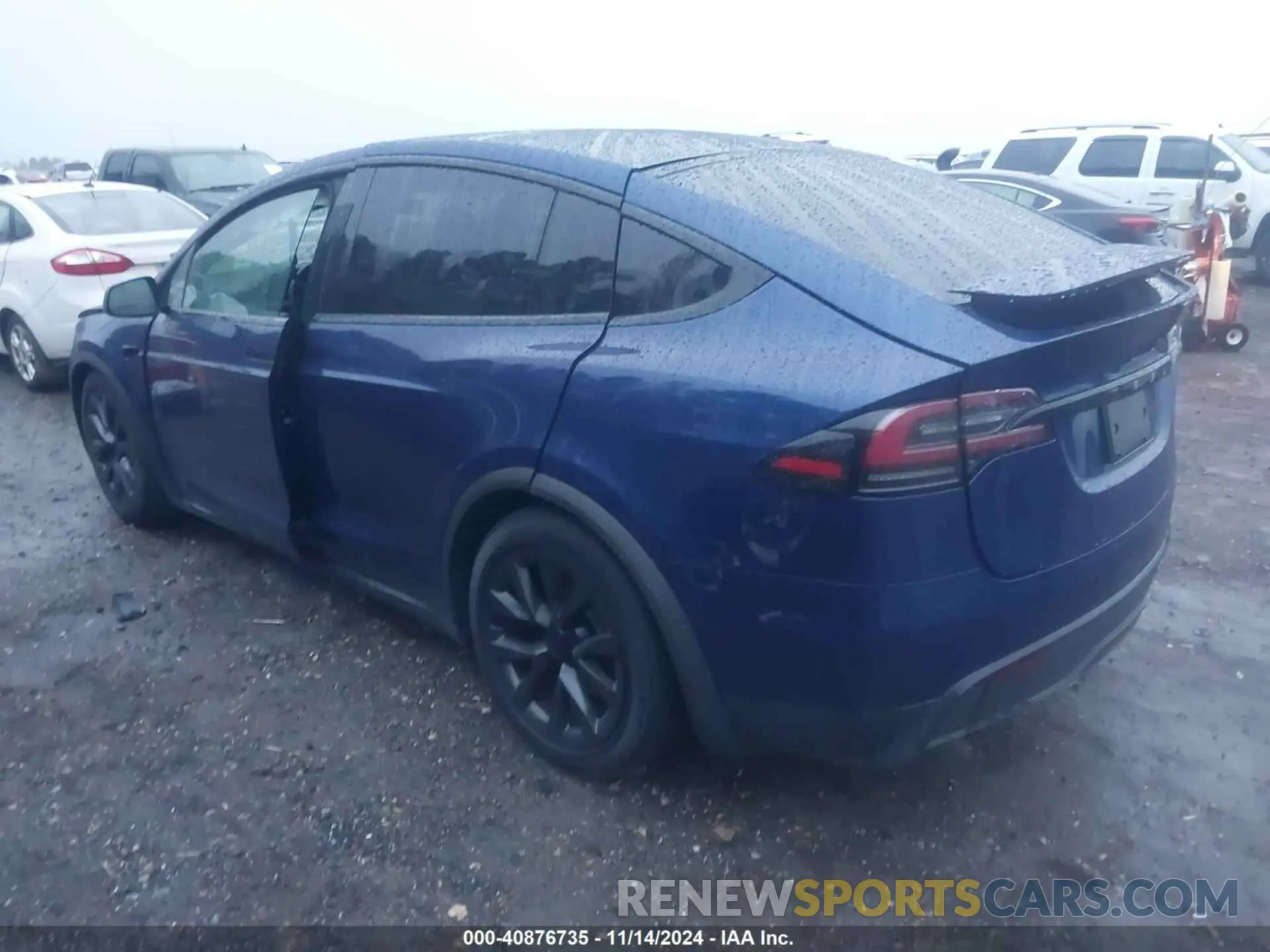3 Фотография поврежденного автомобиля 7SAXCDE52PF423047 TESLA MODEL X 2023