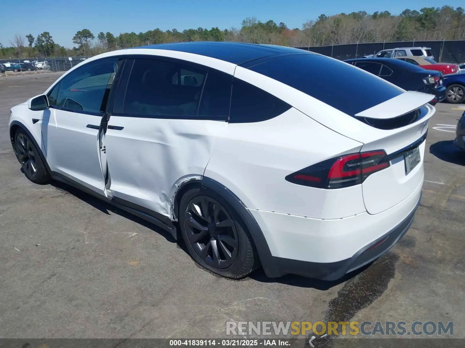 3 Photograph of a damaged car 7SAXCDE53PF377034 TESLA MODEL X 2023