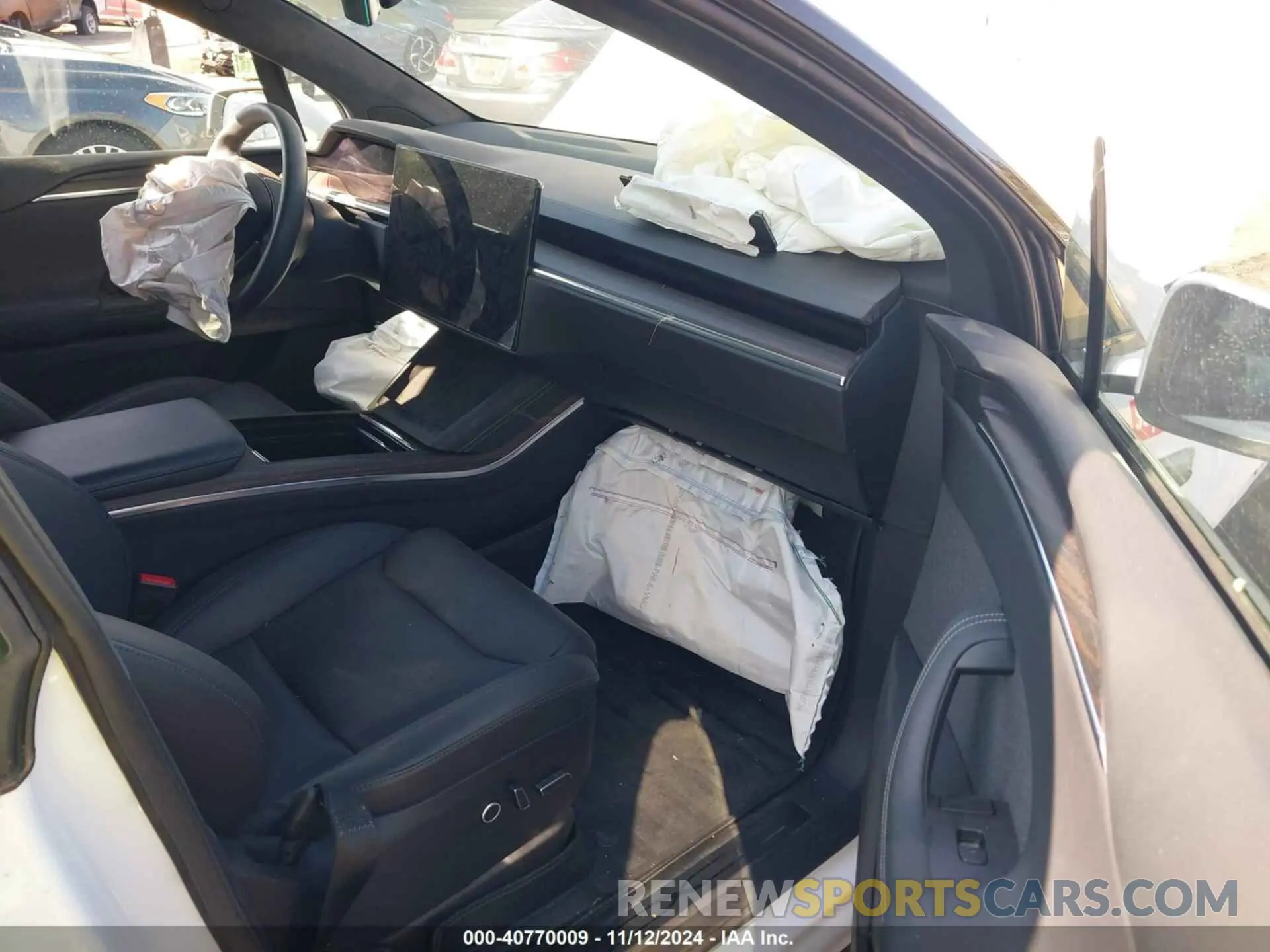 5 Photograph of a damaged car 7SAXCDE53PF423512 TESLA MODEL X 2023