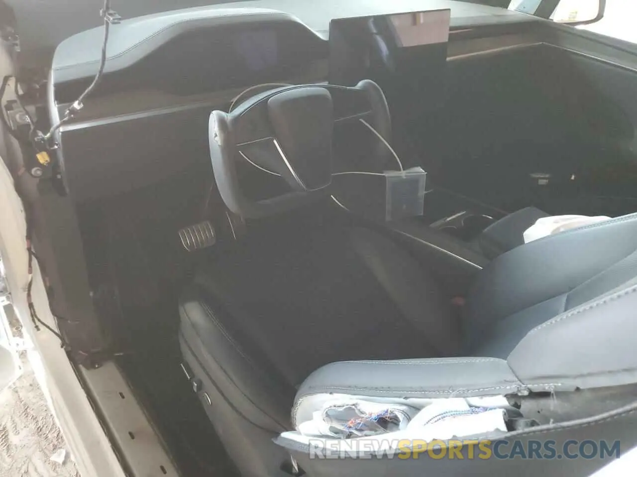 8 Photograph of a damaged car 7SAXCDE55PF396118 TESLA MODEL X 2023