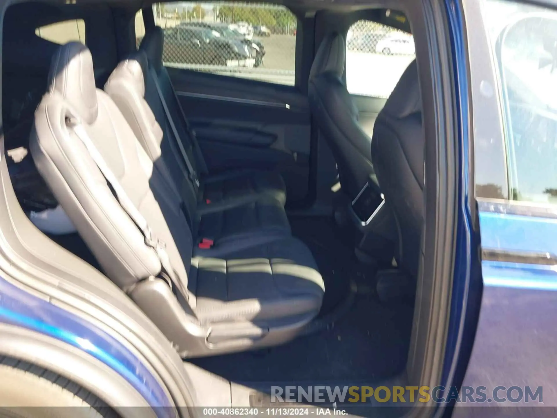 8 Photograph of a damaged car 7SAXCDE55PF411166 TESLA MODEL X 2023