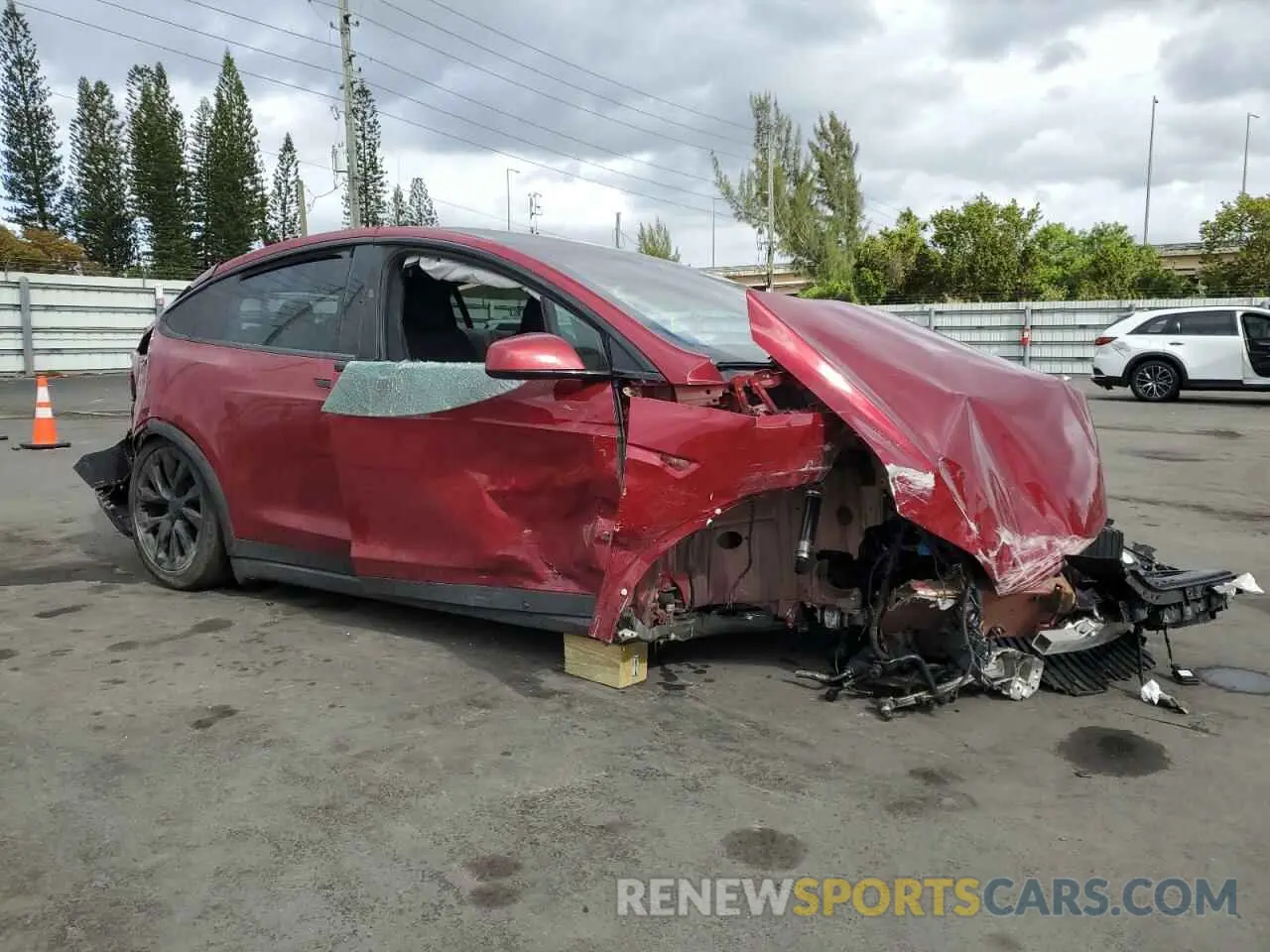 4 Photograph of a damaged car 7SAXCDE56PF420992 TESLA MODEL X 2023