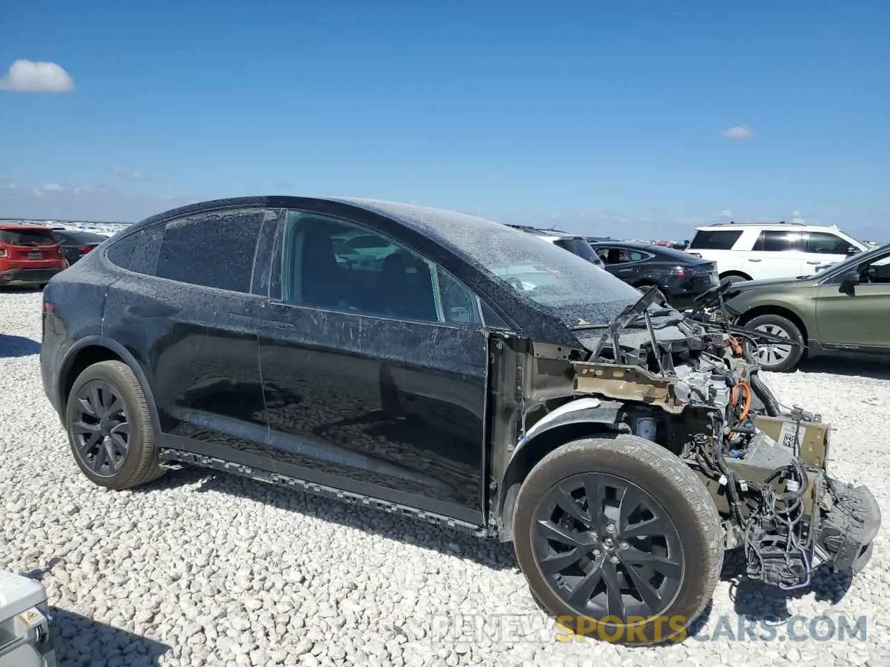 4 Photograph of a damaged car 7SAXCDE57PF415641 TESLA MODEL X 2023