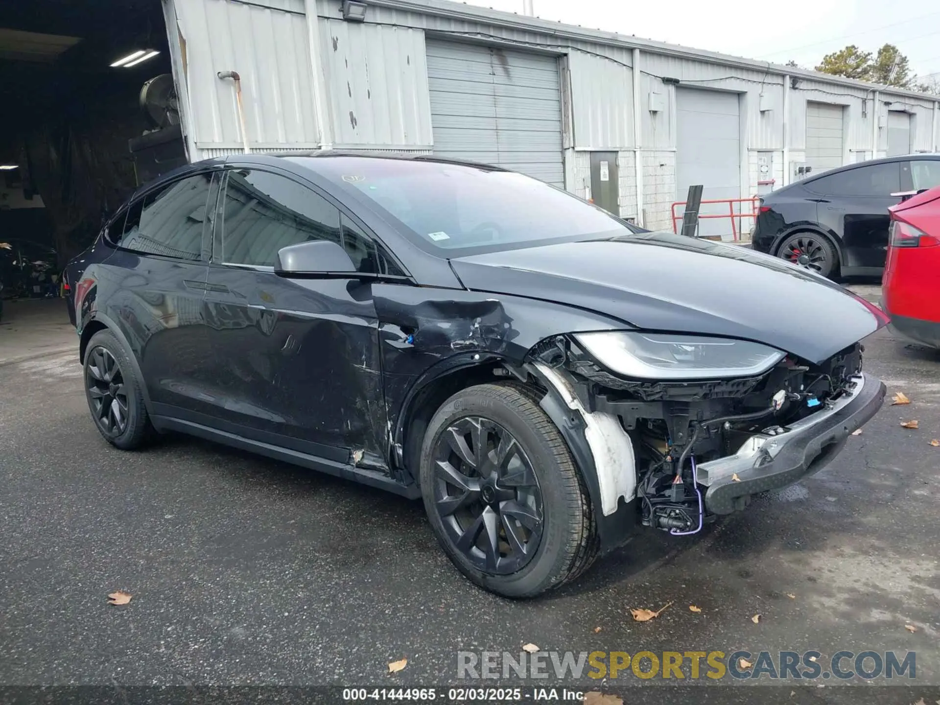 1 Фотография поврежденного автомобиля 7SAXCAE50RF453410 TESLA MODEL X 2024