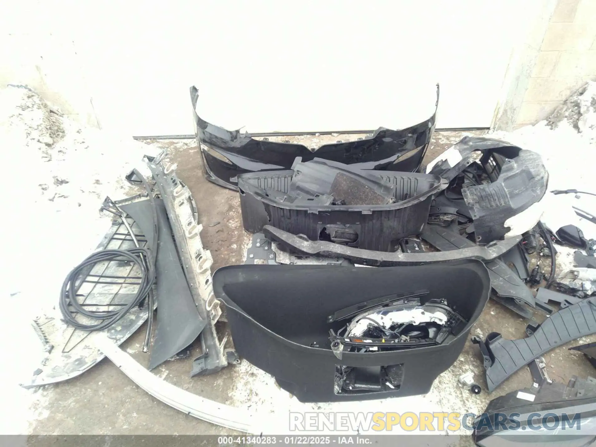 20 Photograph of a damaged car 7SAXCAE51RF457496 TESLA MODEL X 2024