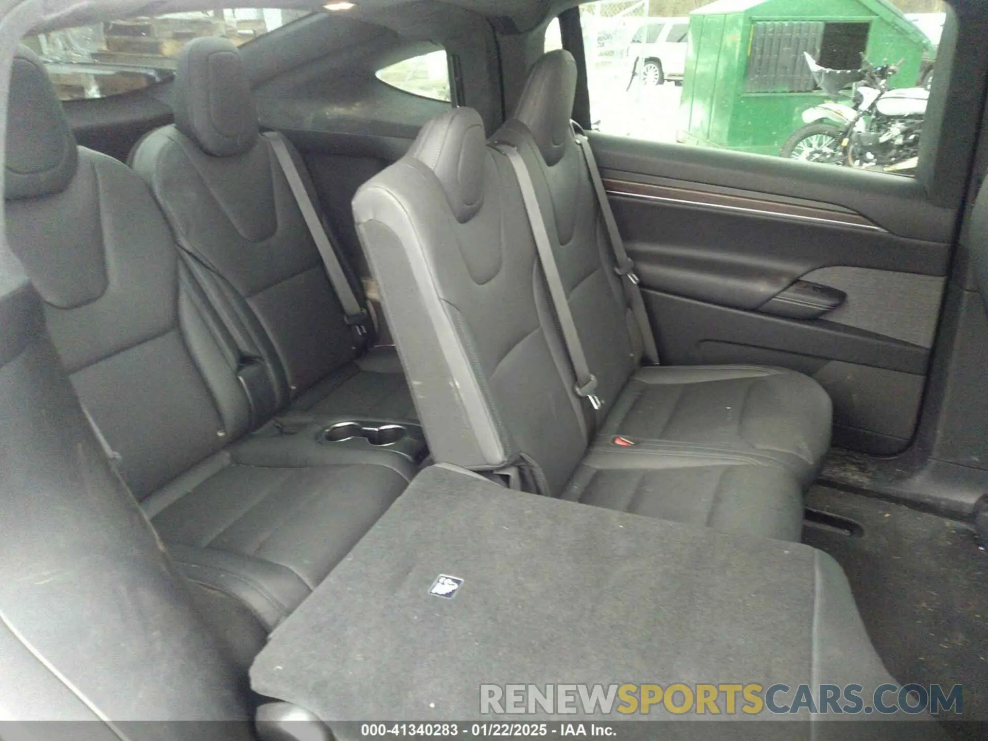 8 Photograph of a damaged car 7SAXCAE51RF457496 TESLA MODEL X 2024