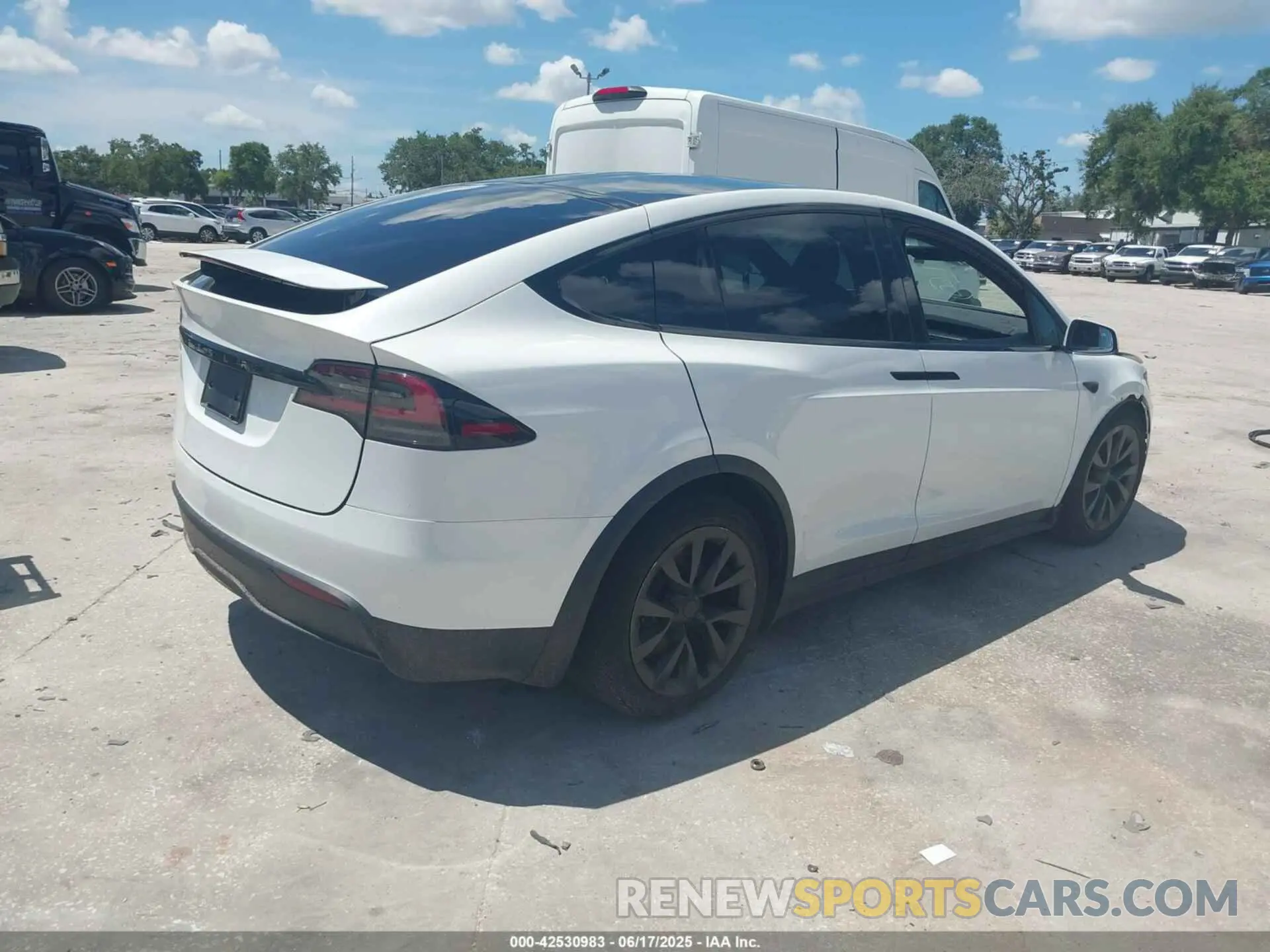 4 Photograph of a damaged car 7SAXCAE54RF449148 TESLA MODEL X 2024