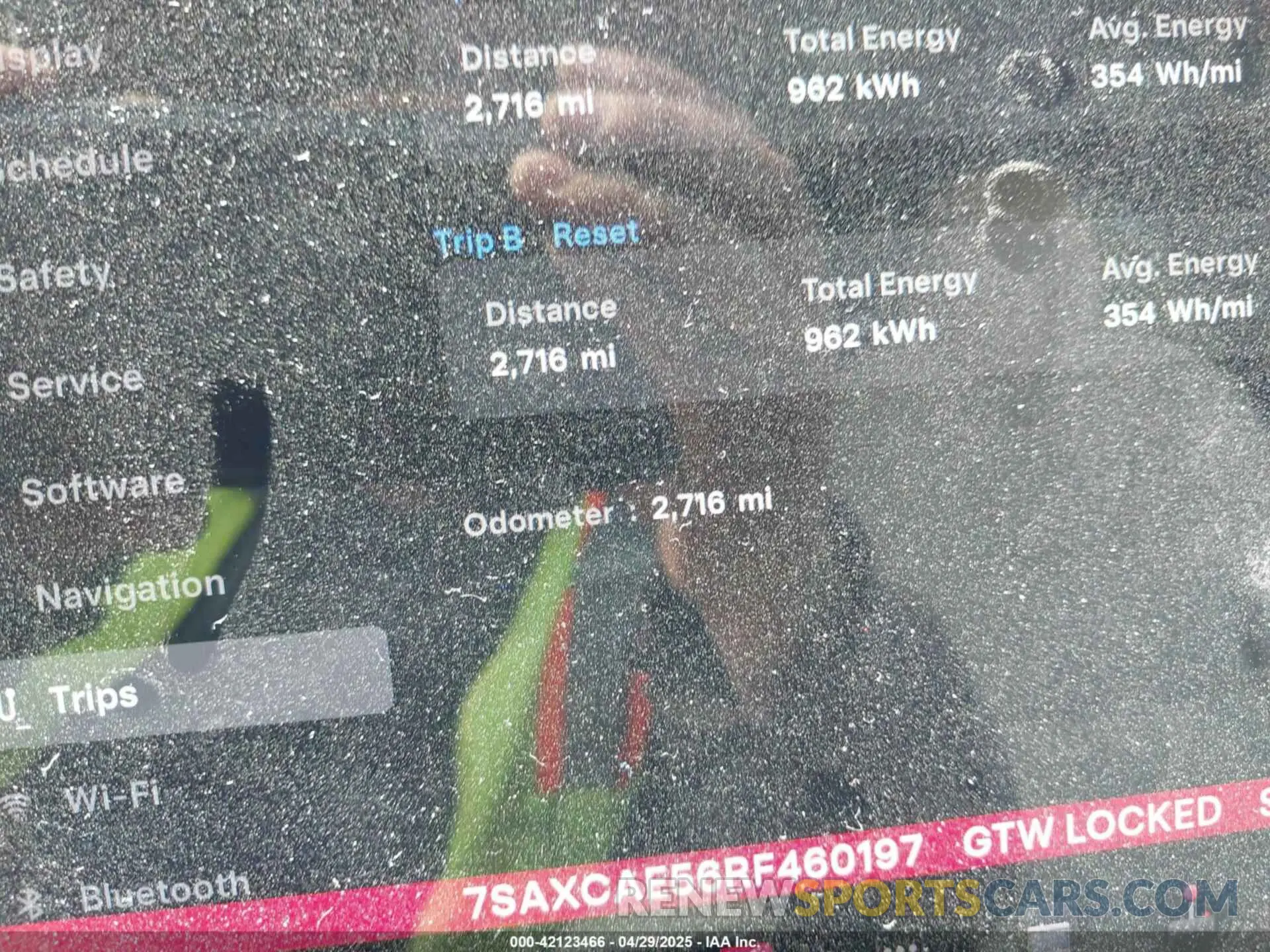 15 Photograph of a damaged car 7SAXCAE56RF460197 TESLA MODEL X 2024
