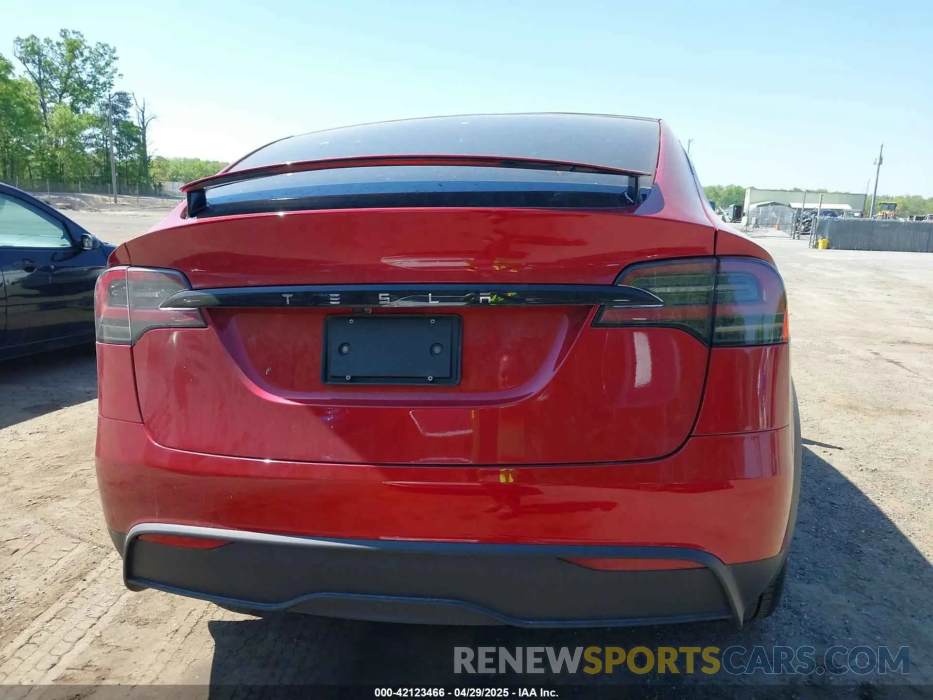 16 Photograph of a damaged car 7SAXCAE56RF460197 TESLA MODEL X 2024