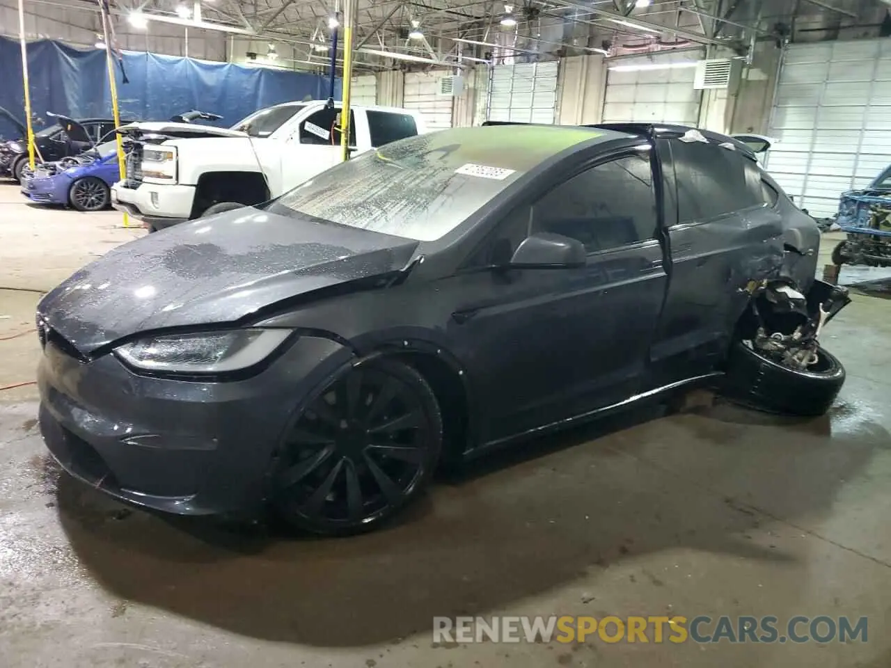 1 Фотография поврежденного автомобиля 7SAXCAE5XRF433522 TESLA MODEL X 2024
