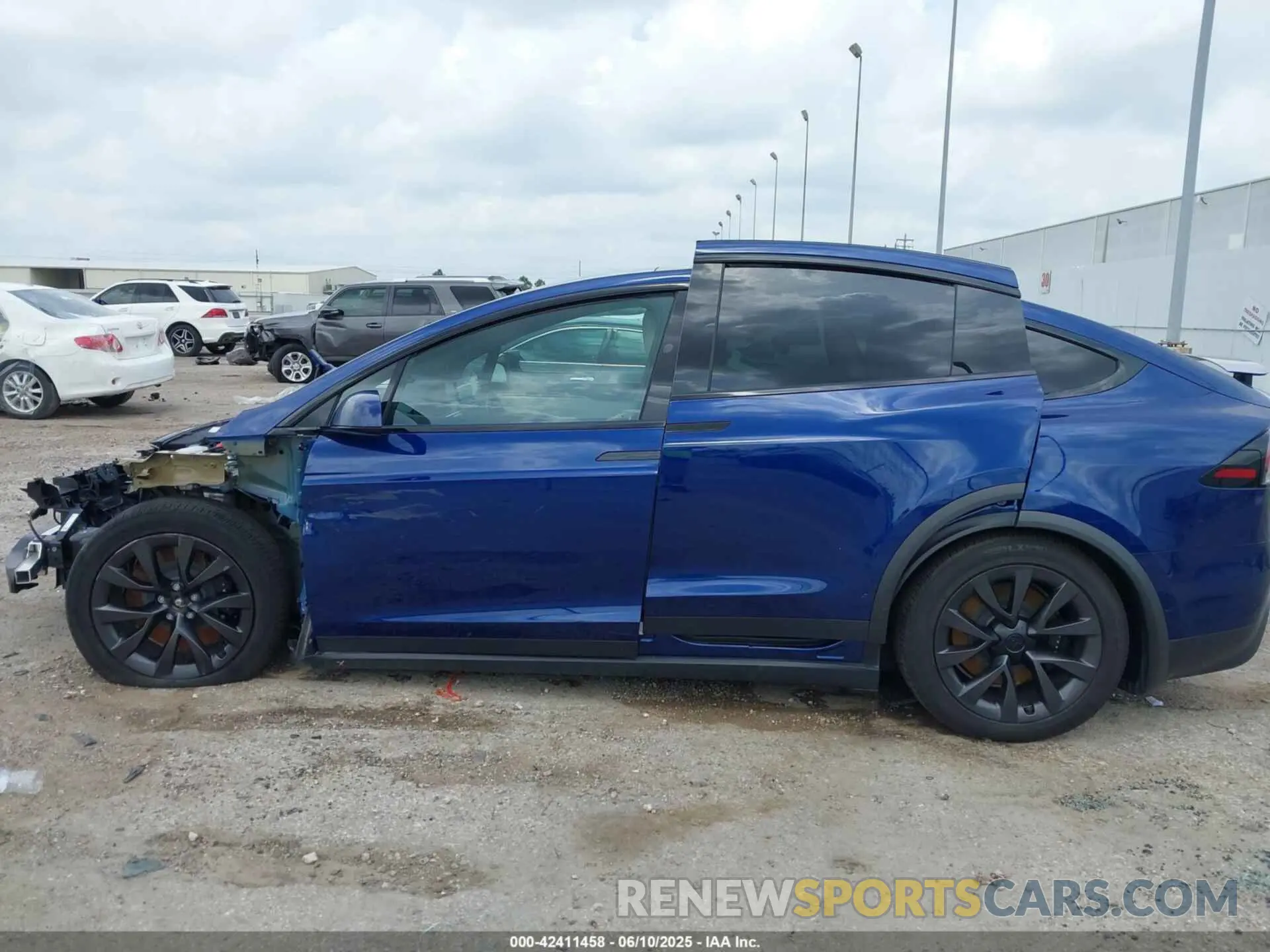 13 Фотография поврежденного автомобиля 7SAXCBE52RF456542 TESLA MODEL X 2024