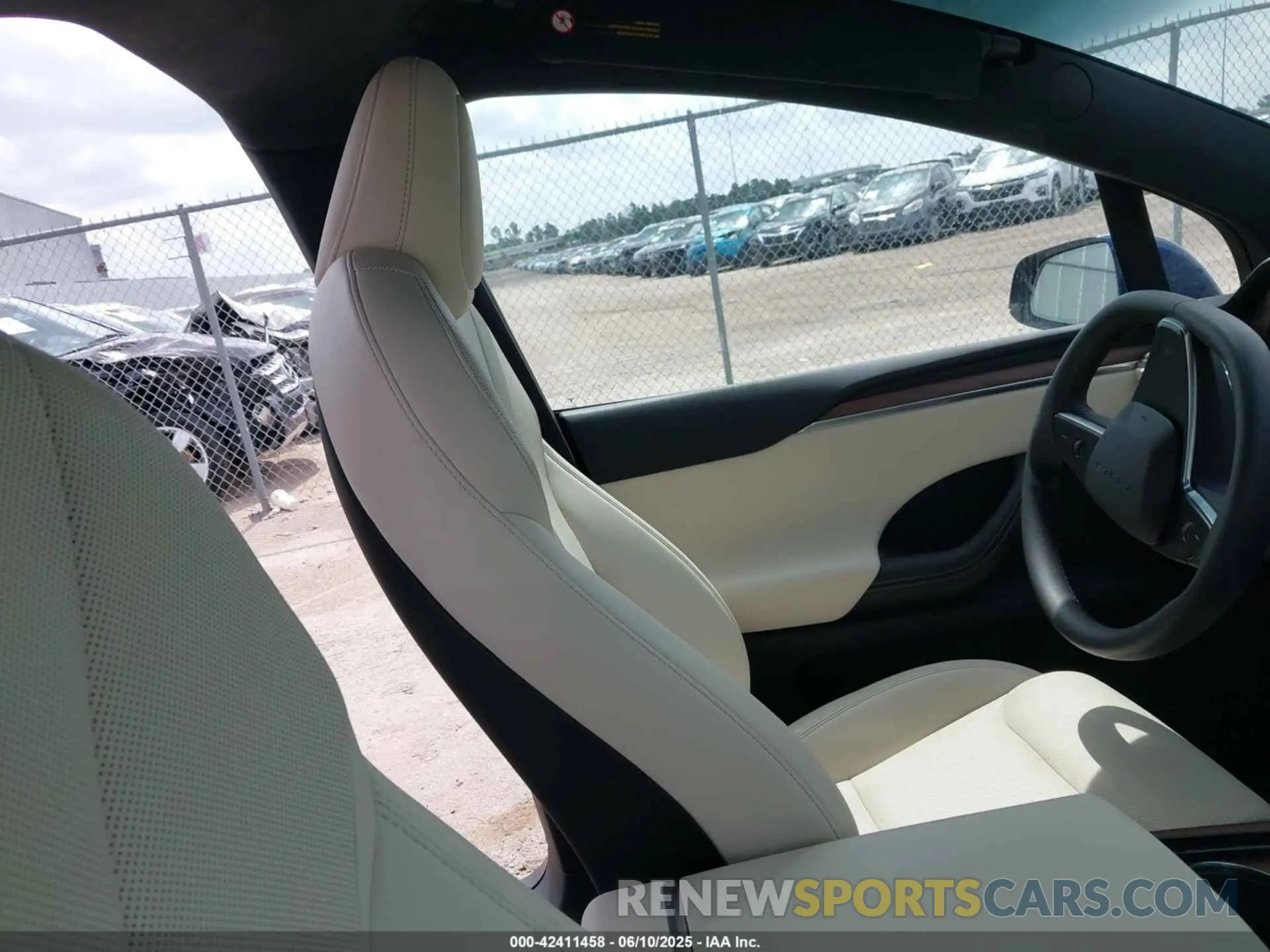 5 Фотография поврежденного автомобиля 7SAXCBE52RF456542 TESLA MODEL X 2024