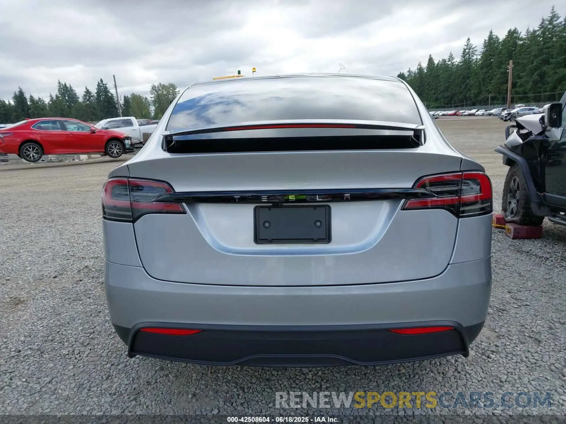 16 Фотография поврежденного автомобиля 7SAXCBE55RF460875 TESLA MODEL X 2024