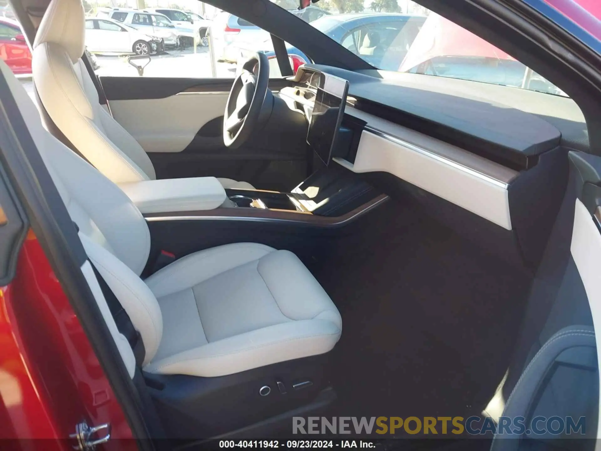 5 Фотография поврежденного автомобиля 7SAXCBE5XRF437477 TESLA MODEL X 2024