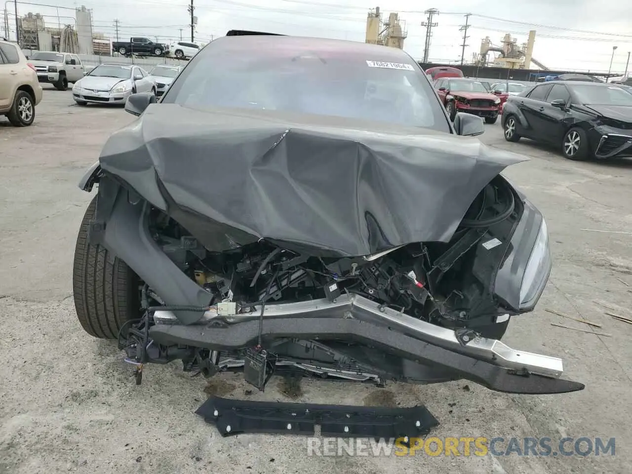 5 Photograph of a damaged car 7SAXCBE68RF449524 TESLA MODEL X 2024