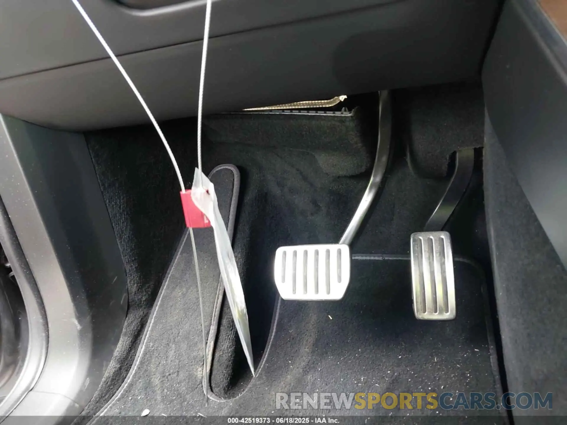 11 Фотография поврежденного автомобиля 7SAXCDE52RF446170 TESLA MODEL X 2024