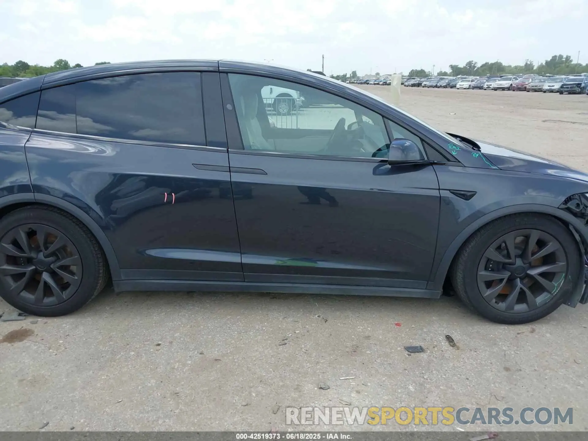 13 Фотография поврежденного автомобиля 7SAXCDE52RF446170 TESLA MODEL X 2024