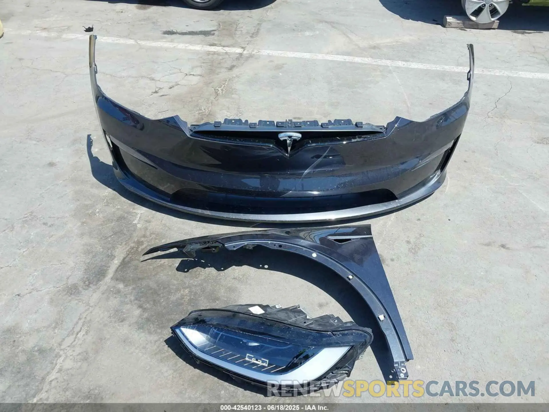 12 Фотография поврежденного автомобиля 7SAXCDE53RF434108 TESLA MODEL X 2024