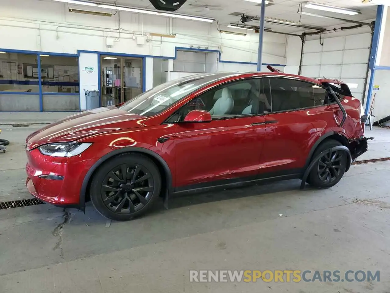 1 Photograph of a damaged car 7SAXCDE5XRF442190 TESLA MODEL X 2024