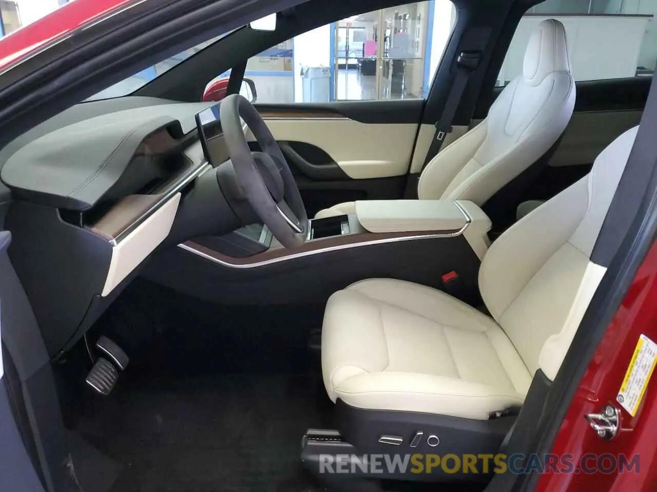 7 Photograph of a damaged car 7SAXCDE5XRF442190 TESLA MODEL X 2024