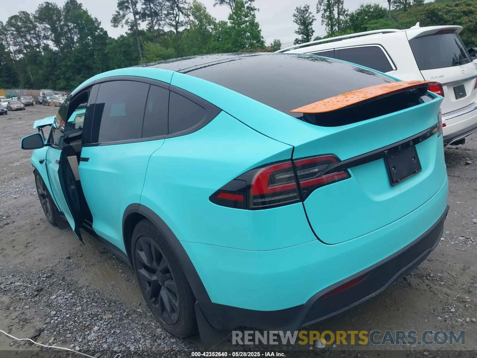 3 Фотография поврежденного автомобиля 7SAXCDE5XRF449317 TESLA MODEL X 2024