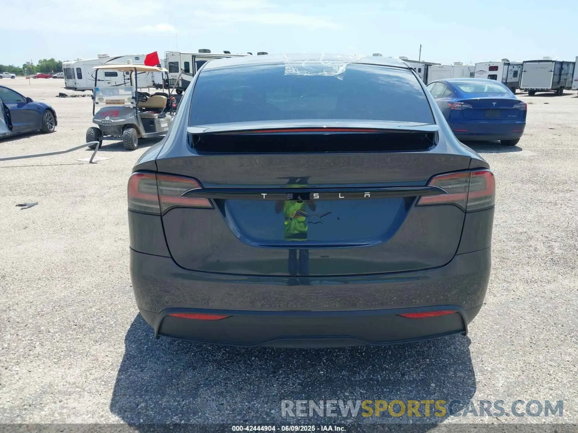 16 Photograph of a damaged car 7SAXCDE54SF462487 TESLA MODEL X 2025