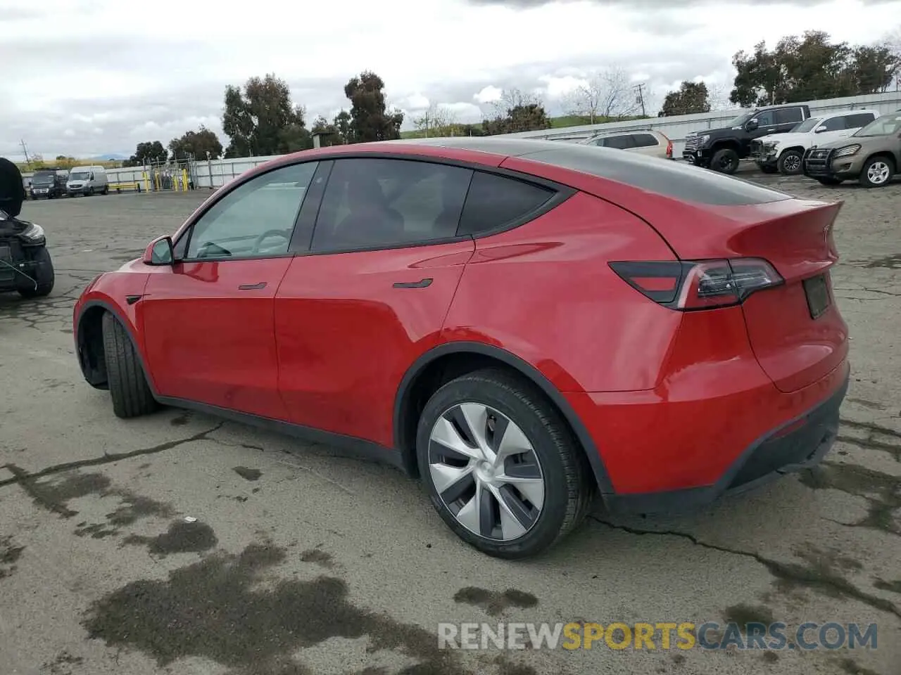 2 Фотография поврежденного автомобиля 5YJYGDEE0LF015324 TESLA MODEL Y 2020