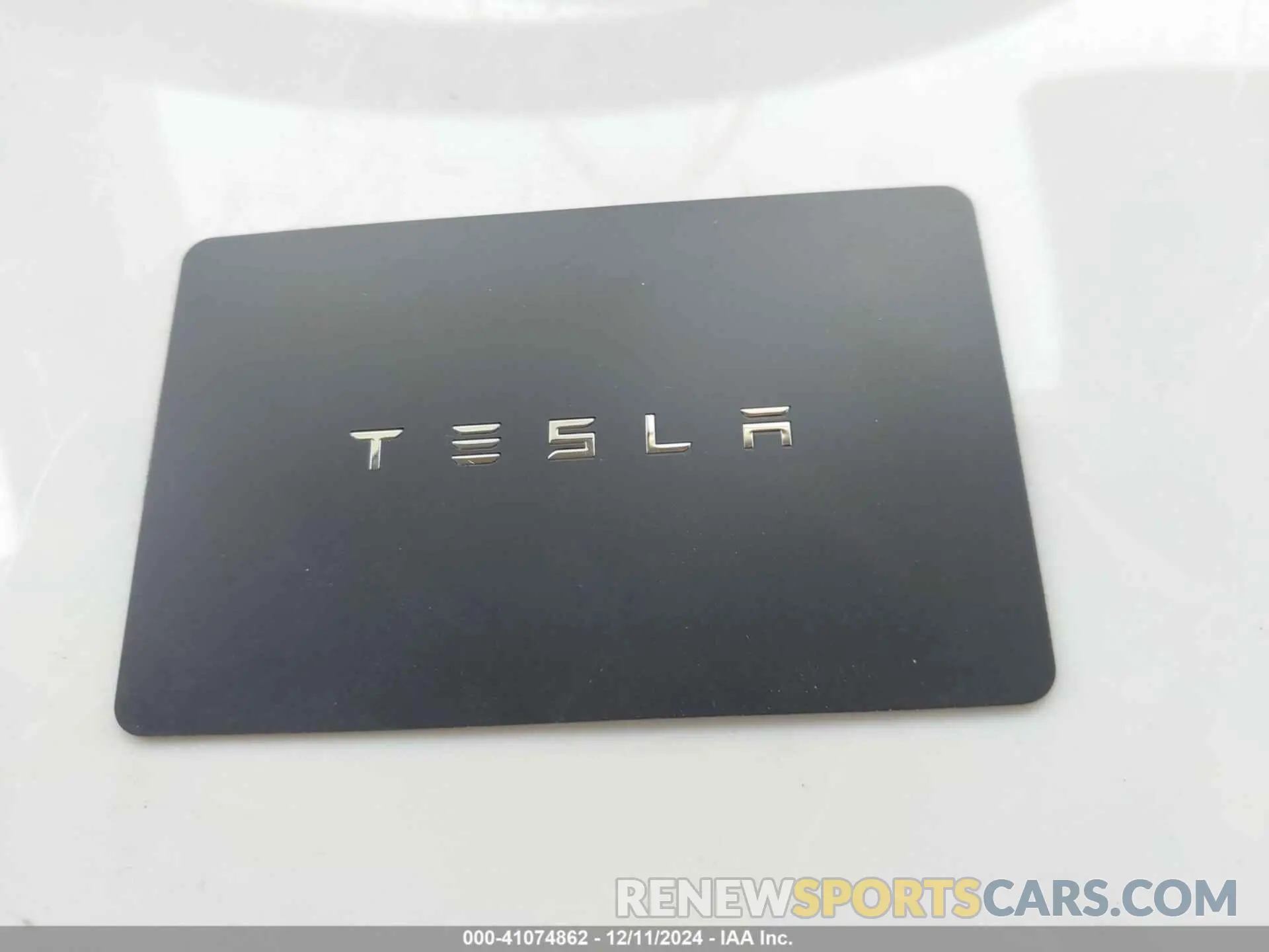 11 Photograph of a damaged car 5YJYGDEE0LF017476 TESLA MODEL Y 2020