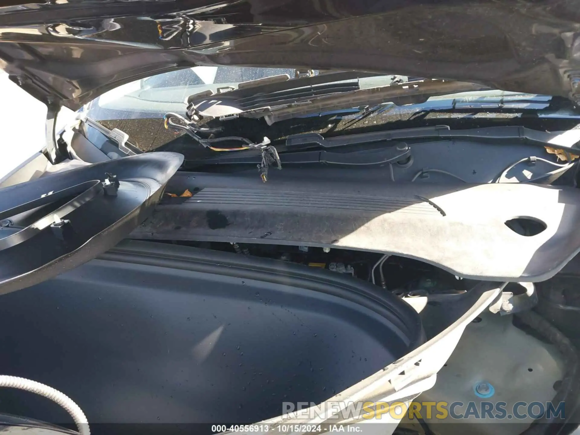 10 Photograph of a damaged car 5YJYGDEE0LF041762 TESLA MODEL Y 2020