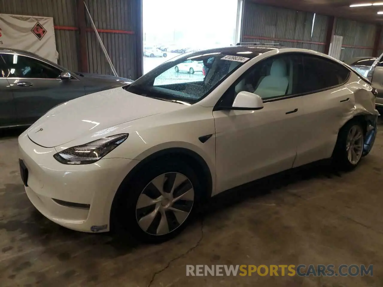 1 Photograph of a damaged car 5YJYGDEE0LF043284 TESLA MODEL Y 2020