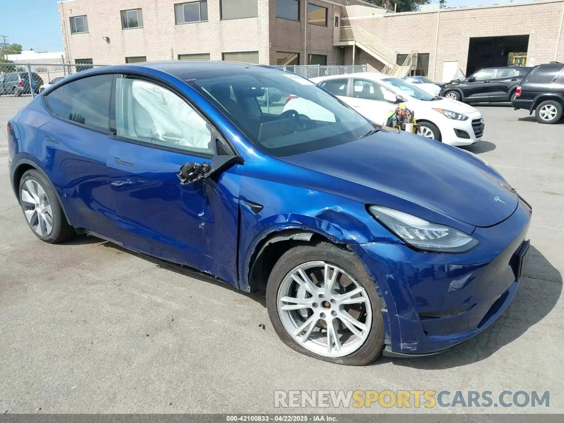 1 Photograph of a damaged car 5YJYGDEE1LF006227 TESLA MODEL Y 2020