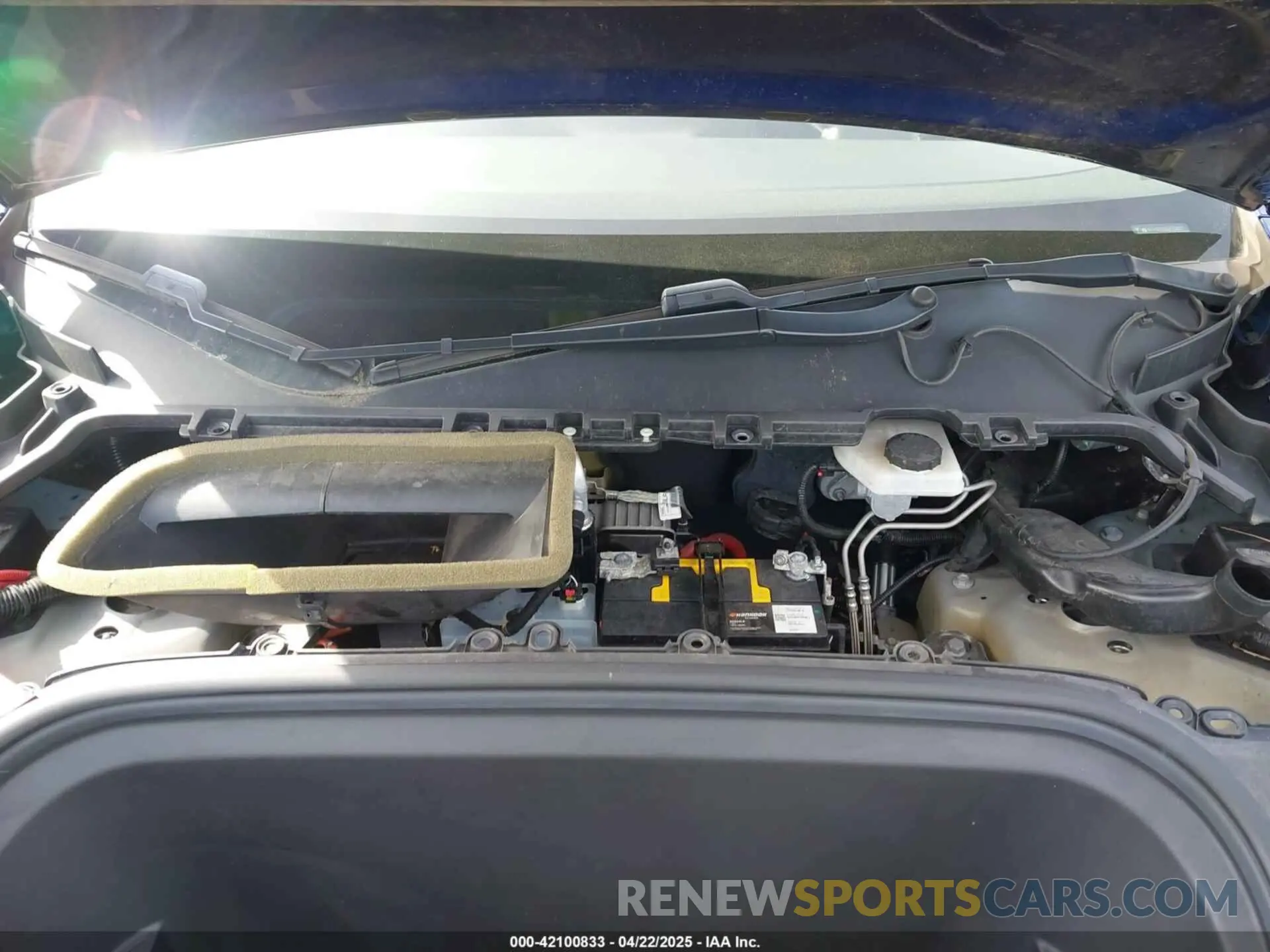 10 Photograph of a damaged car 5YJYGDEE1LF006227 TESLA MODEL Y 2020
