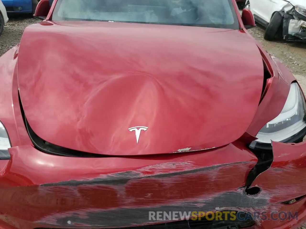 12 Photograph of a damaged car 5YJYGDEE1LF009967 TESLA MODEL Y 2020