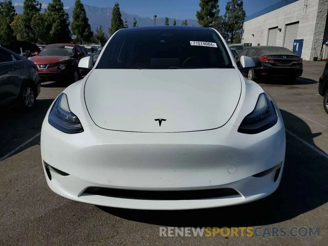 5 Photograph of a damaged car 5YJYGDEE1LF012996 TESLA MODEL Y 2020