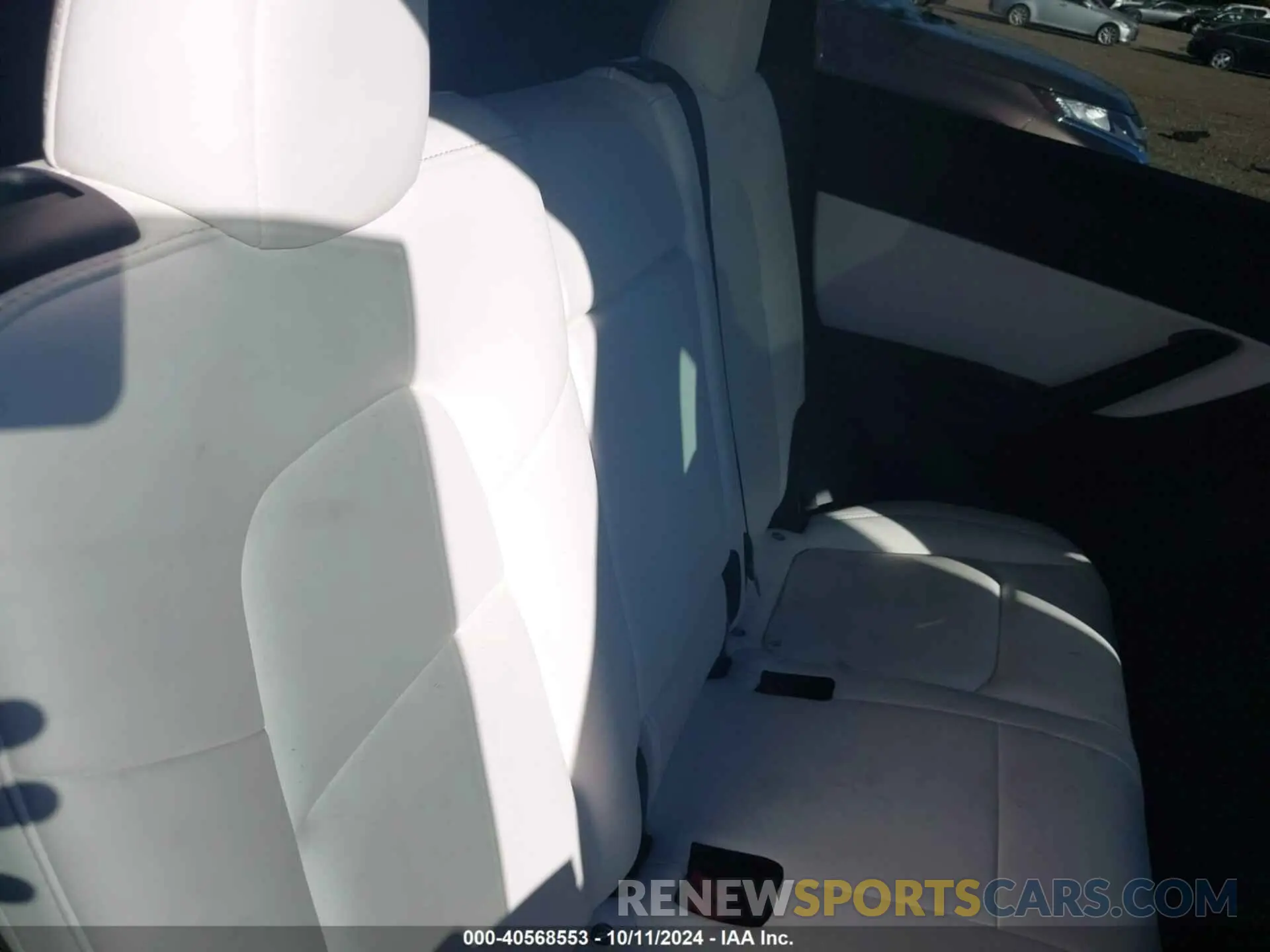 8 Photograph of a damaged car 5YJYGDEE1LF040491 TESLA MODEL Y 2020