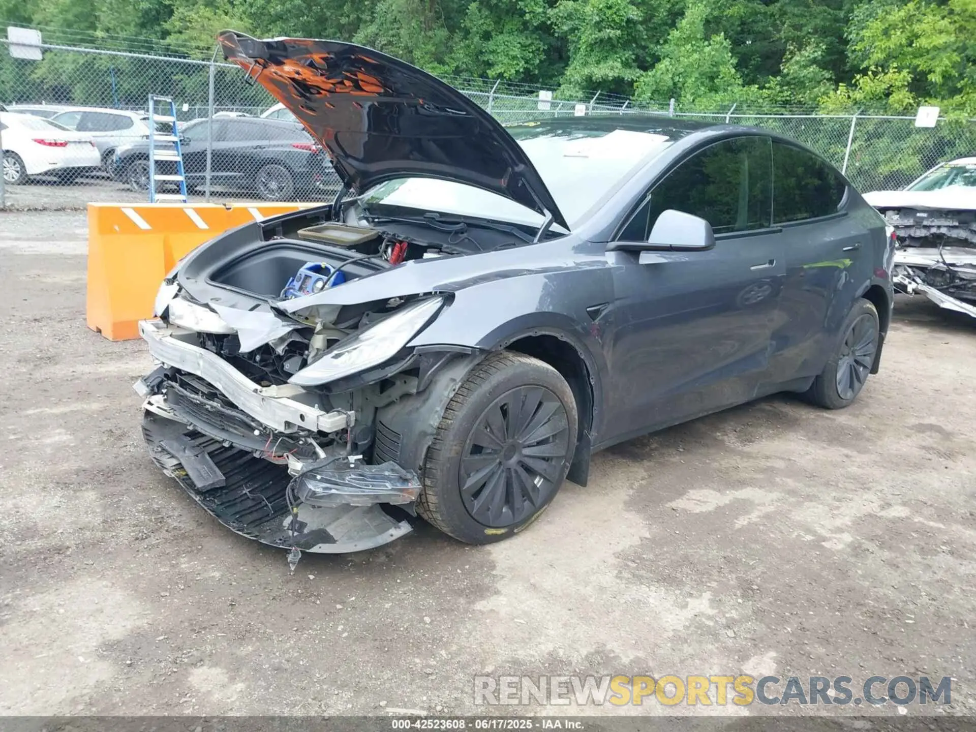 2 Photograph of a damaged car 5YJYGDEE1LF044914 TESLA MODEL Y 2020