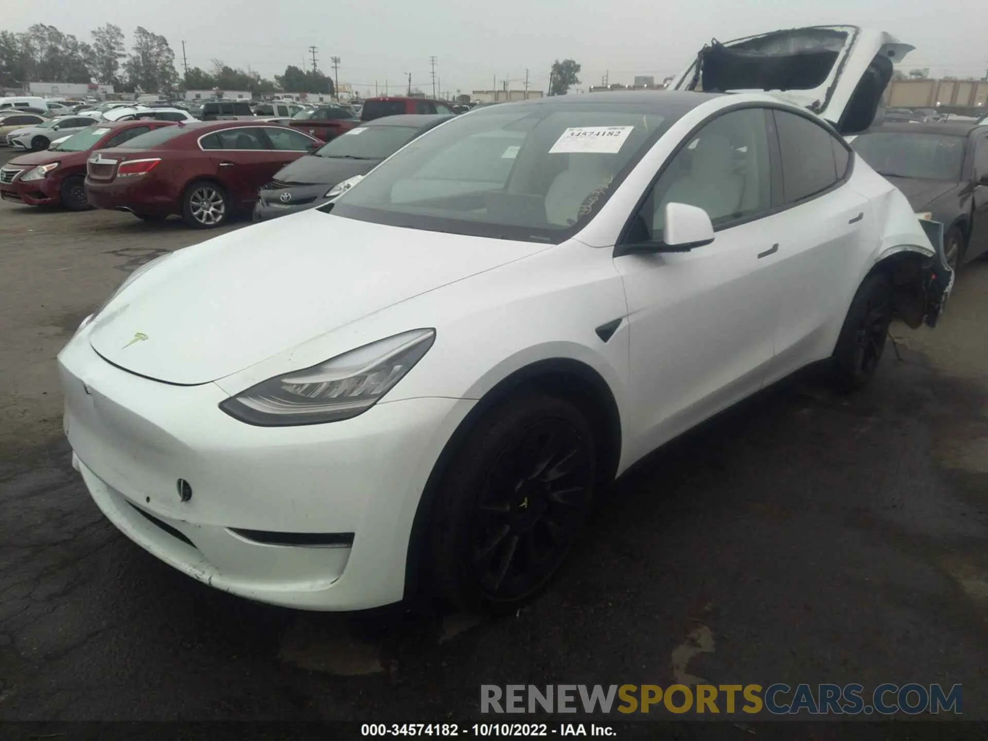 2 Photograph of a damaged car 5YJYGDEE1LF058683 TESLA MODEL Y 2020