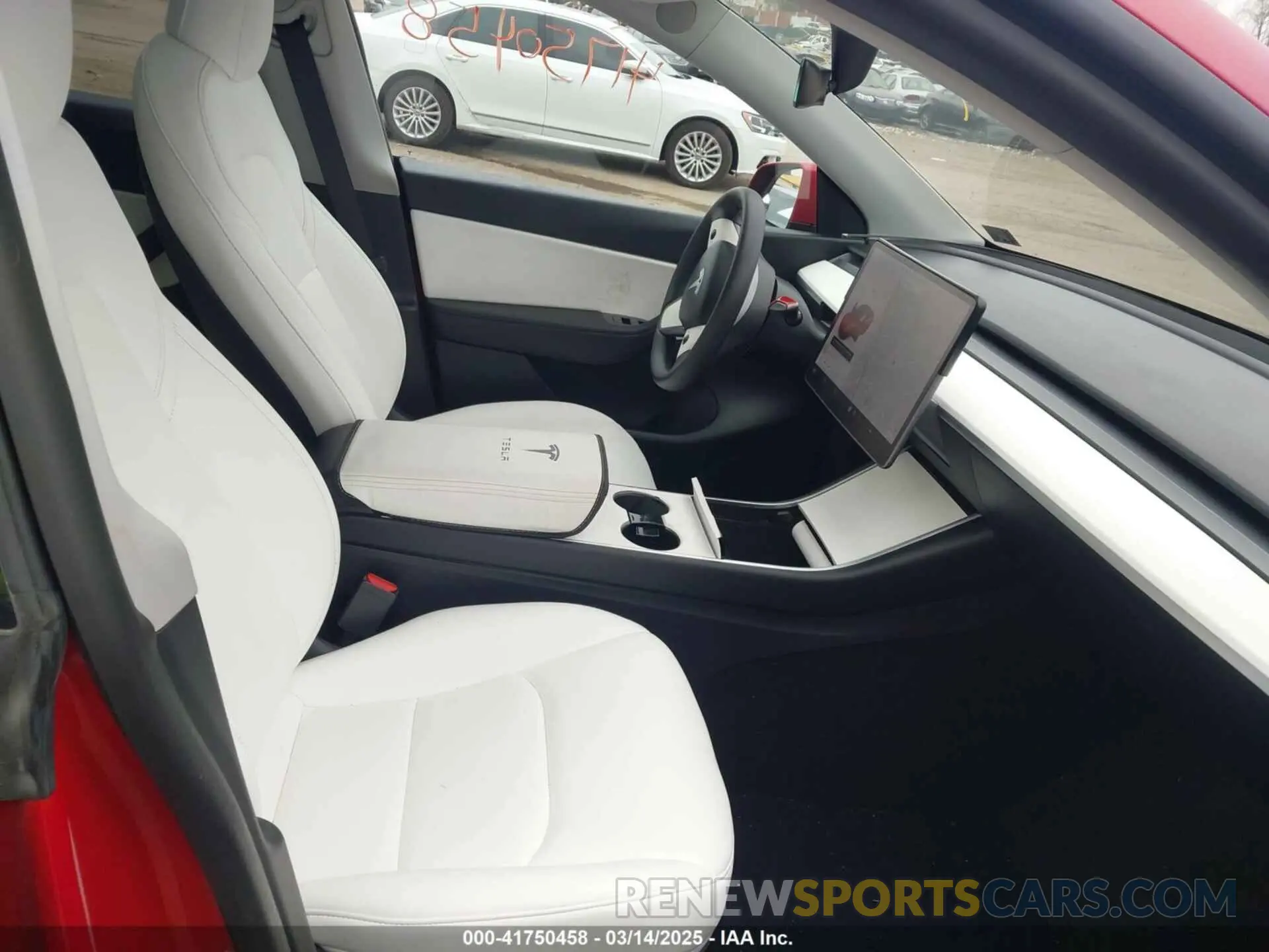 5 Photograph of a damaged car 5YJYGDEE1LF059798 TESLA MODEL Y 2020