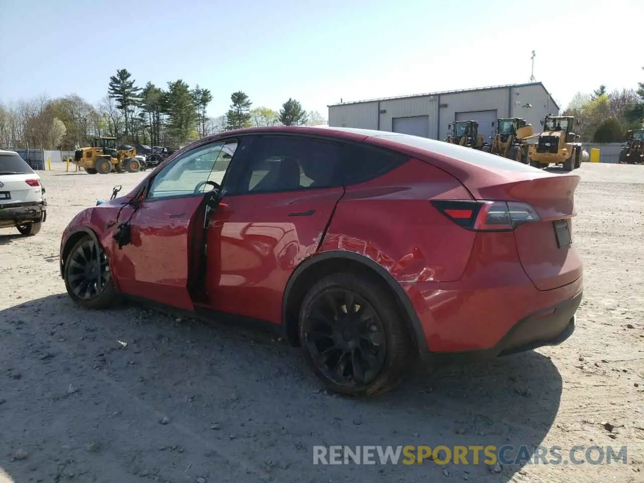 2 Photograph of a damaged car 5YJYGDEE2LF040404 TESLA MODEL Y 2020