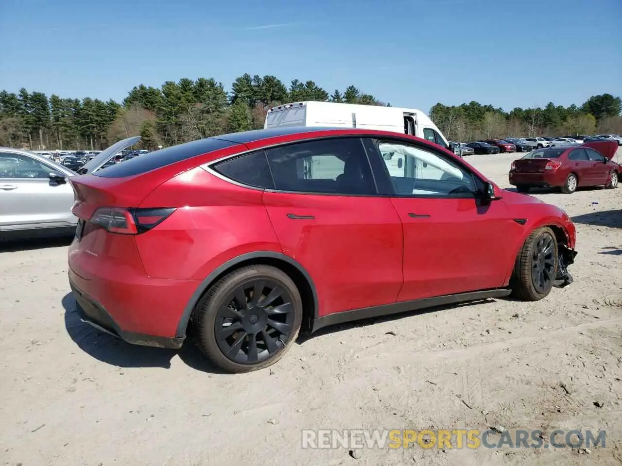 3 Photograph of a damaged car 5YJYGDEE2LF040404 TESLA MODEL Y 2020