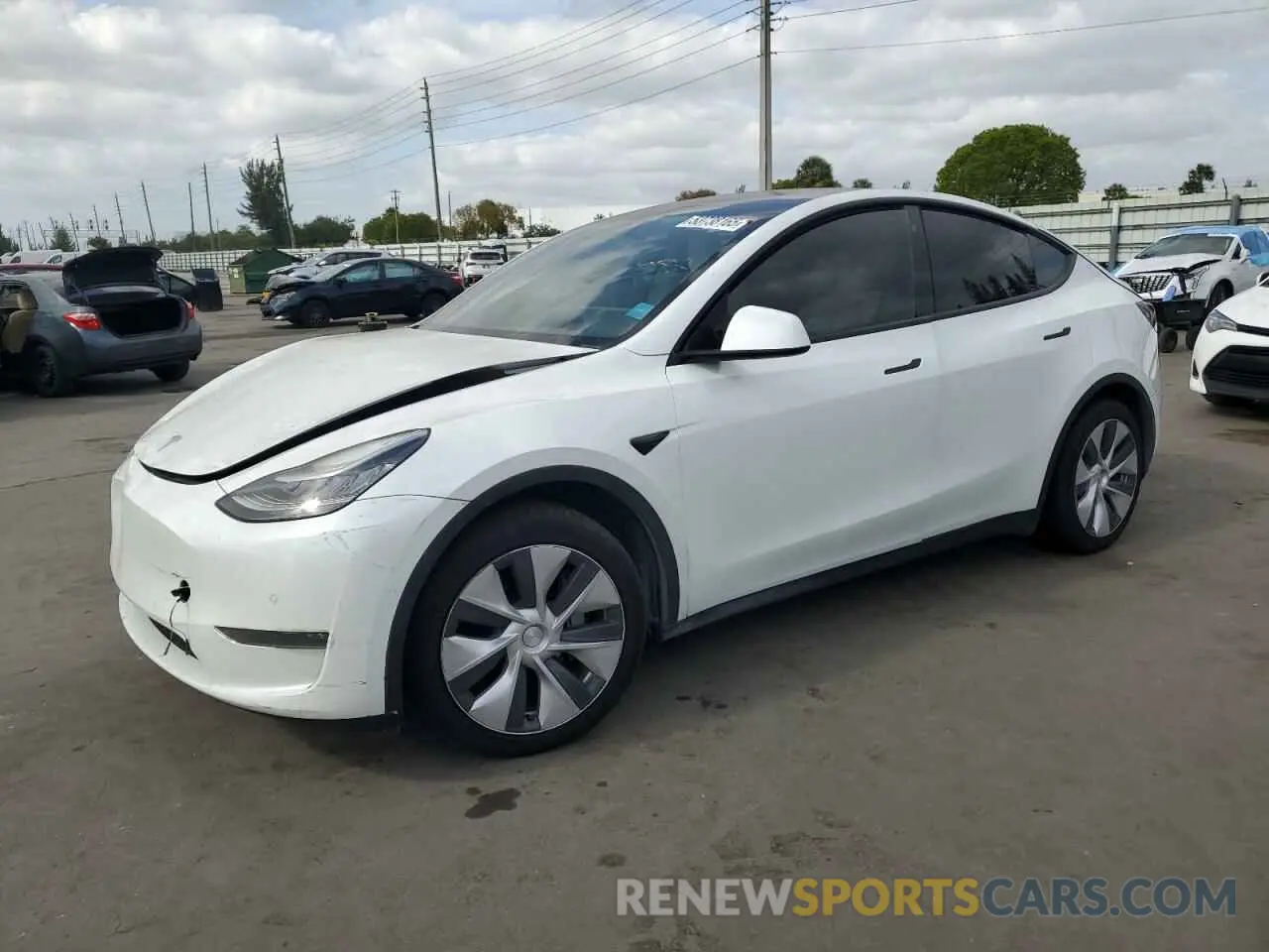 1 Photograph of a damaged car 5YJYGDEE2LF049815 TESLA MODEL Y 2020