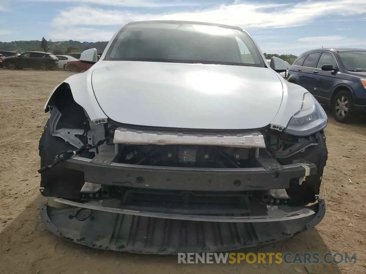 5 Photograph of a damaged car 5YJYGDEE3LF019660 TESLA MODEL Y 2020