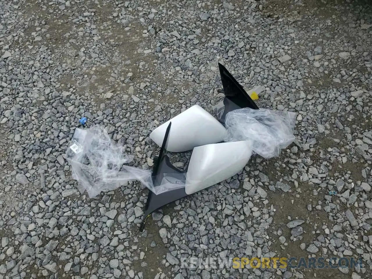 13 Photograph of a damaged car 5YJYGDEE3LF023935 TESLA MODEL Y 2020