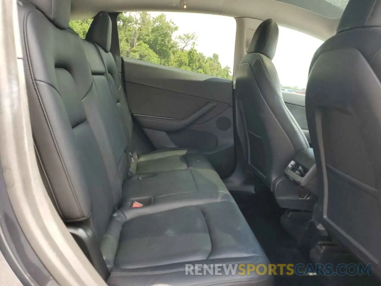 10 Фотография поврежденного автомобиля 5YJYGDEE3LF044056 TESLA MODEL Y 2020