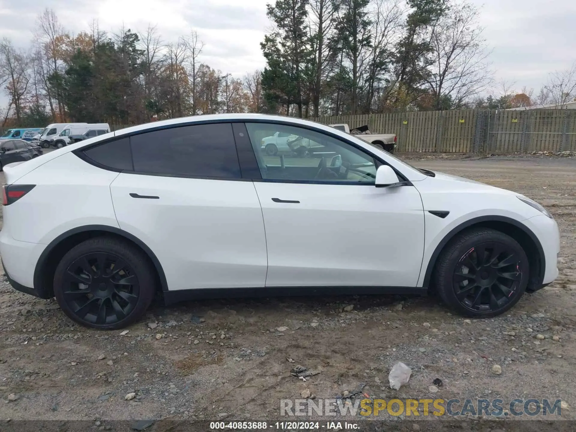 13 Photograph of a damaged car 5YJYGDEE3LF049077 TESLA MODEL Y 2020