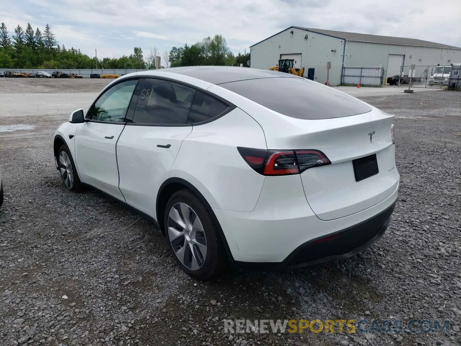 3 Photograph of a damaged car 5YJYGDEE3LF052223 TESLA MODEL Y 2020